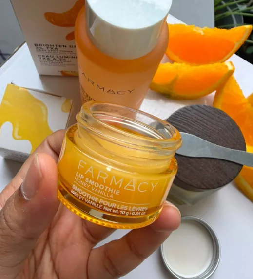 Honey Vanilla Peptide Lip Smoothie
